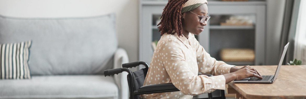 A woman in a wheelchair applies for Social Security Disability.